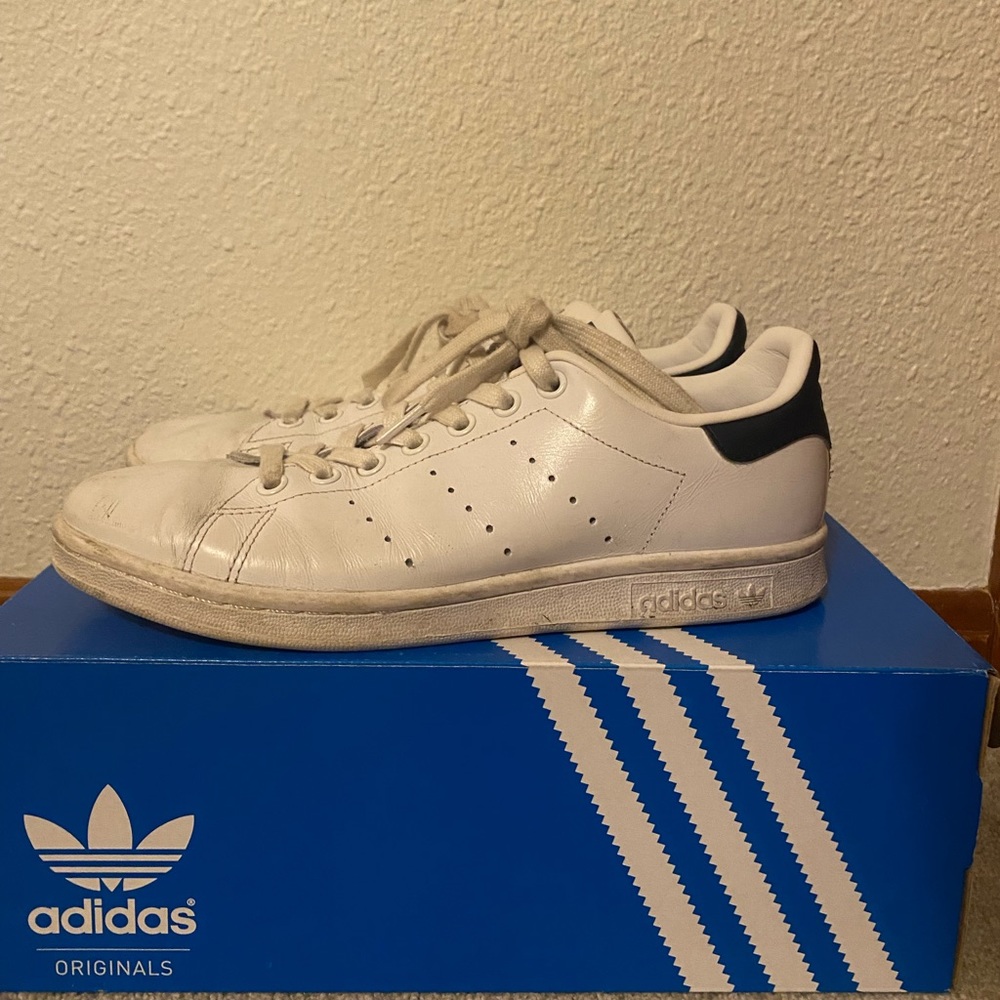 Adidas Navy Stan Smith Sneakers